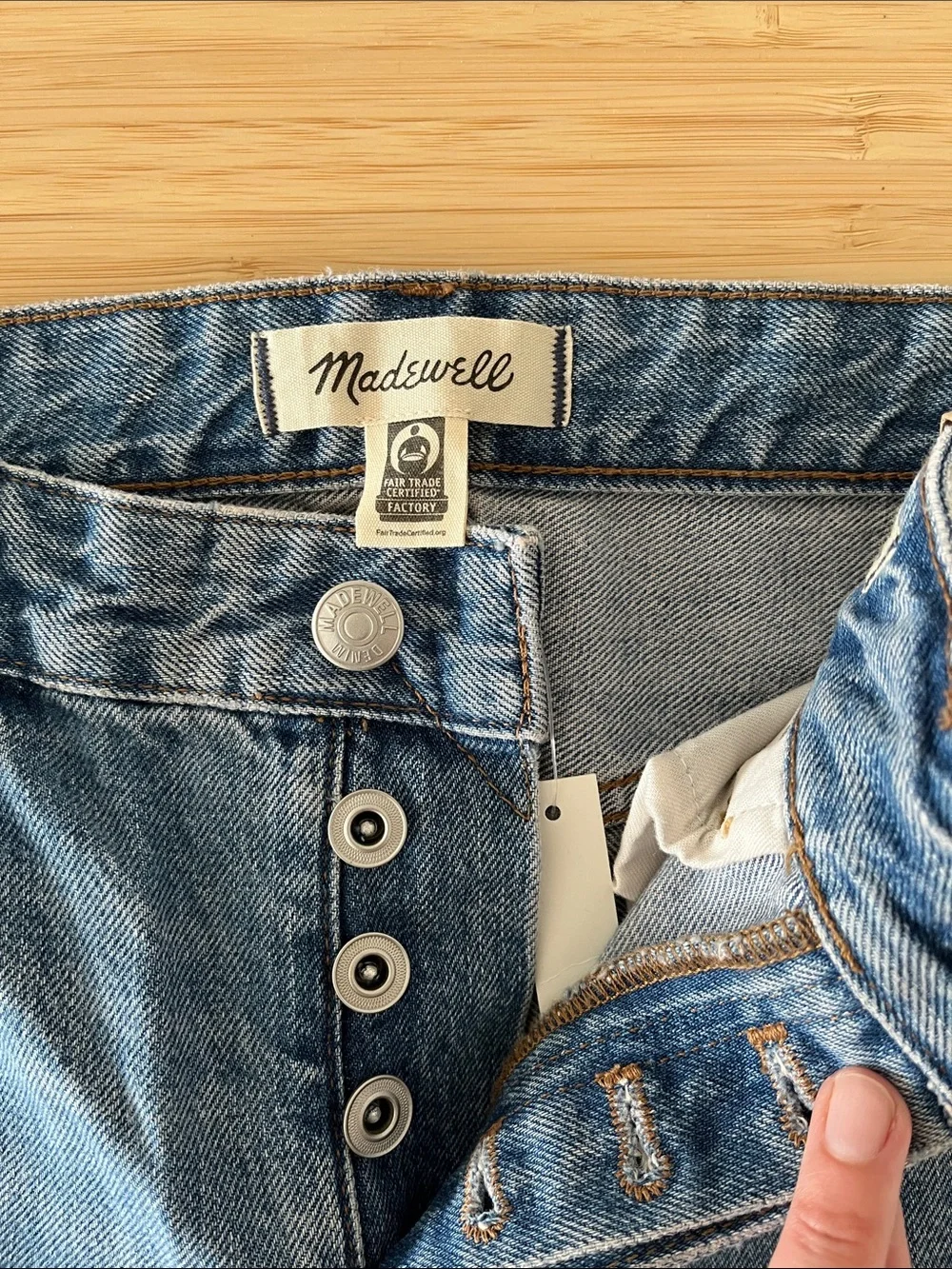 Madewell Petite Darted Barrel Leg jean NWT